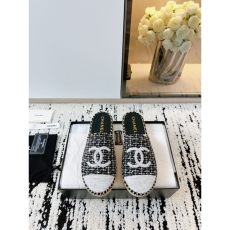 Chanel Flat Shoes